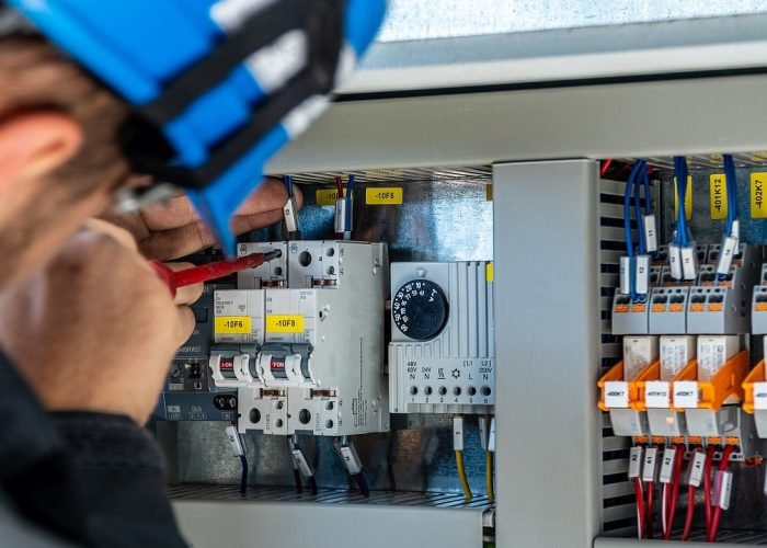 A,Engineer,Repairing,Electrical,Installation